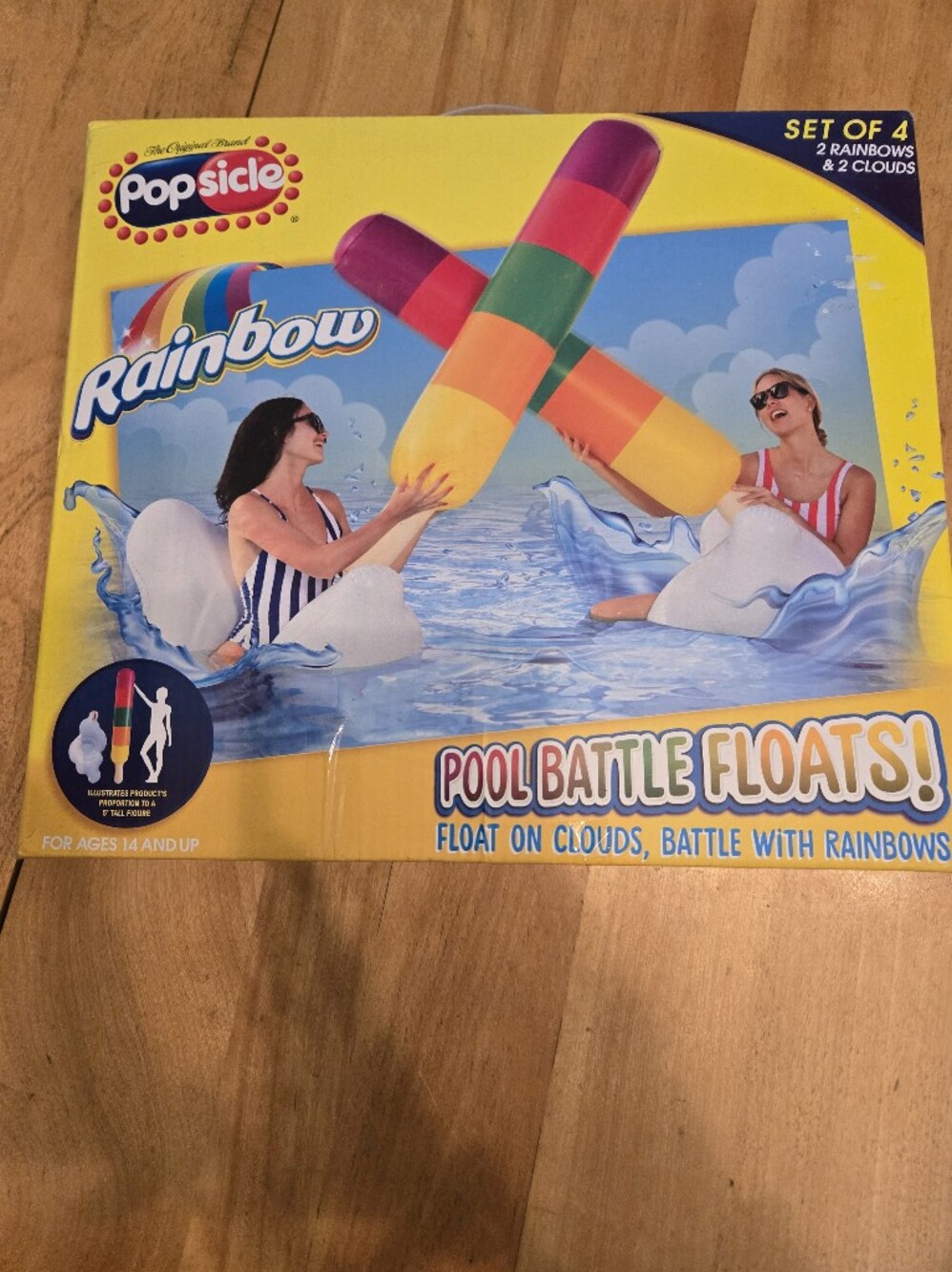Rainbow Pool Battle Floats - White Cloud Seat with Rainbow Battlers
